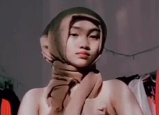 Ukhti Jilbab Cantik Omek Tocil Viral!