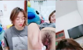 L0Lita Colok Memeknya Jembut Lebat