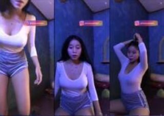 Anita Wulandari alias Cayaaaang Host Bigo