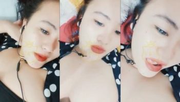 VCS Bareng Kak Syifa Remas Susu Mendesah Sayang